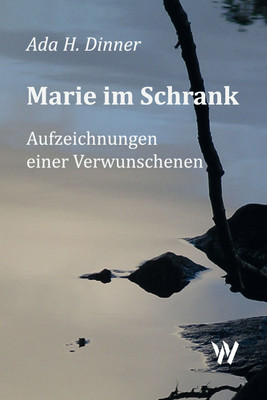 Marie im Schrank